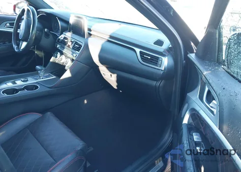 2019 Genesis G70 3.3T Advanced z USA, uszkodzony, nr VIN KMTG34LE5KU021993